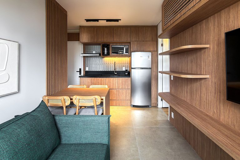 Apto completo no coração de Pinheiros, SP