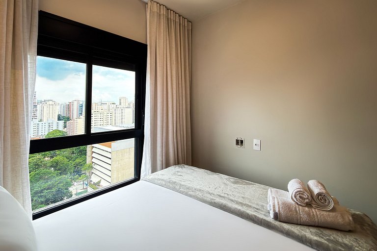 Apto completo no coração de Pinheiros, SP