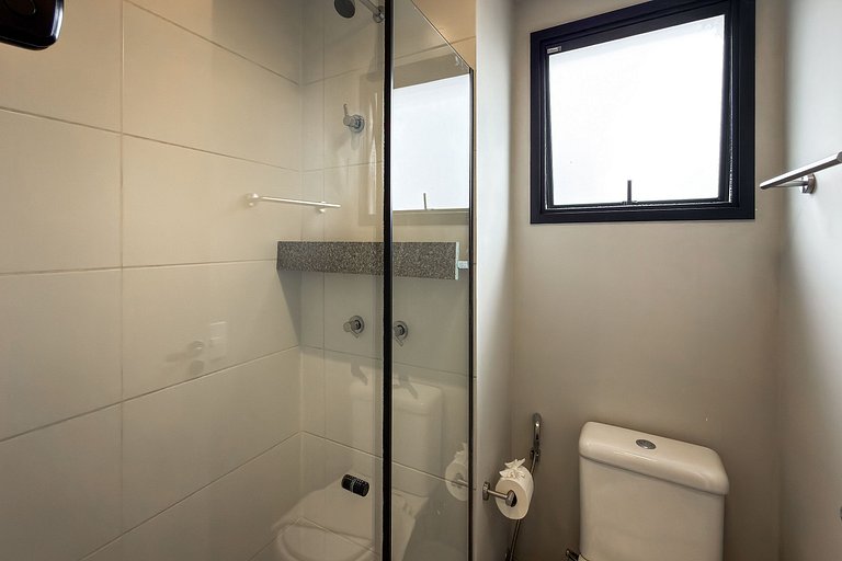 Apto completo no coração de Pinheiros, SP