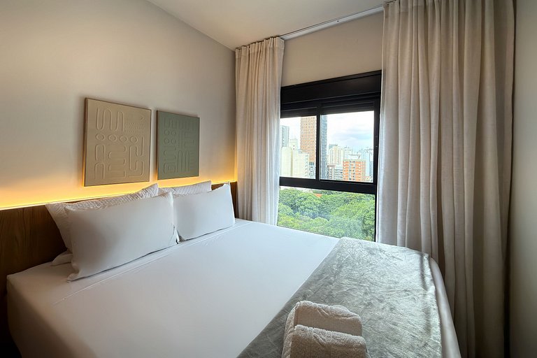 Apto completo no coração de Pinheiros, SP