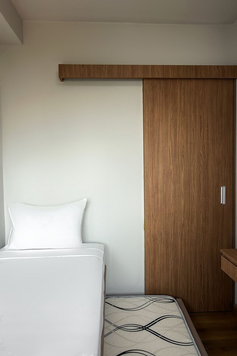 Apto completo no coração de Pinheiros, SP