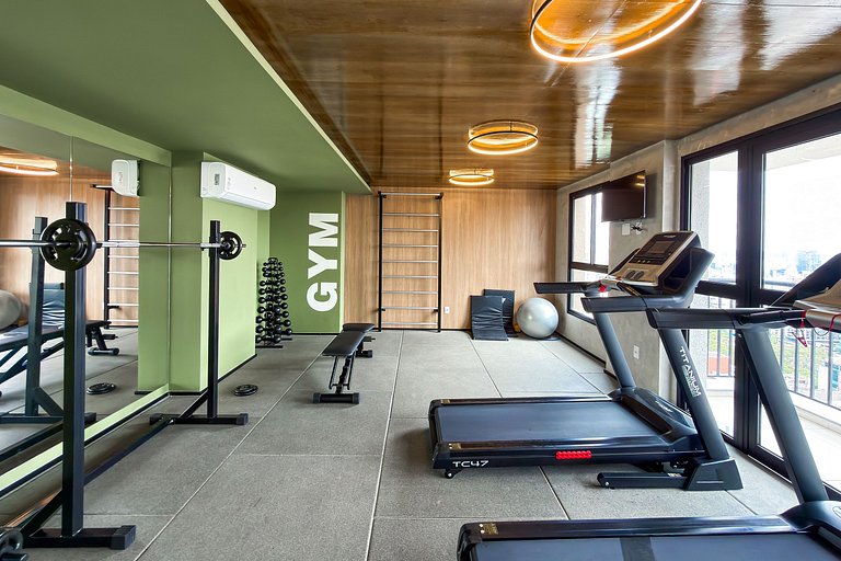 Apto completo no coração de Pinheiros, SP