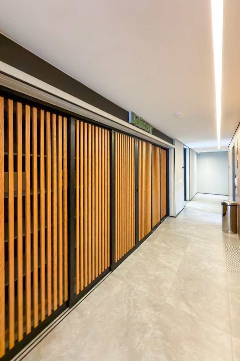 Apto completo no coração de Pinheiros, SP