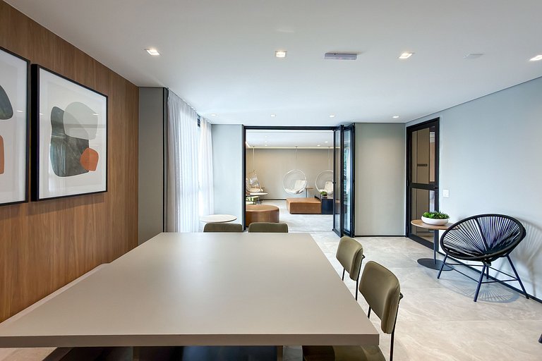 Apto completo no coração de Pinheiros, SP