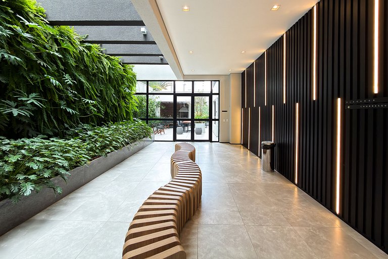 Apto completo no coração de Pinheiros, SP