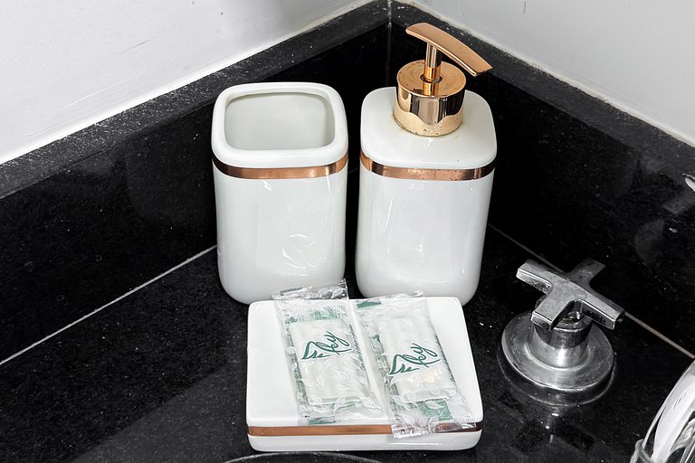 Studio Bela Vista | Varanda, Piscina e Vista