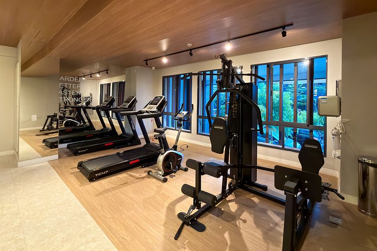 Studio Moderno para 4 em Vila Olímpia SP