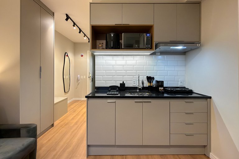 Studio Moderno para 4 em Vila Olímpia SP