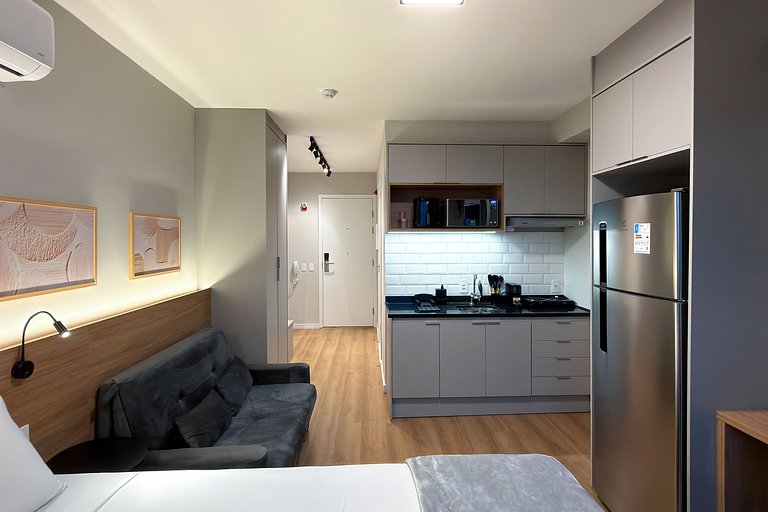Studio Moderno para 4 em Vila Olímpia SP