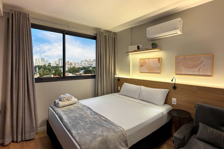 Studio Moderno para 4 em Vila Olímpia SP